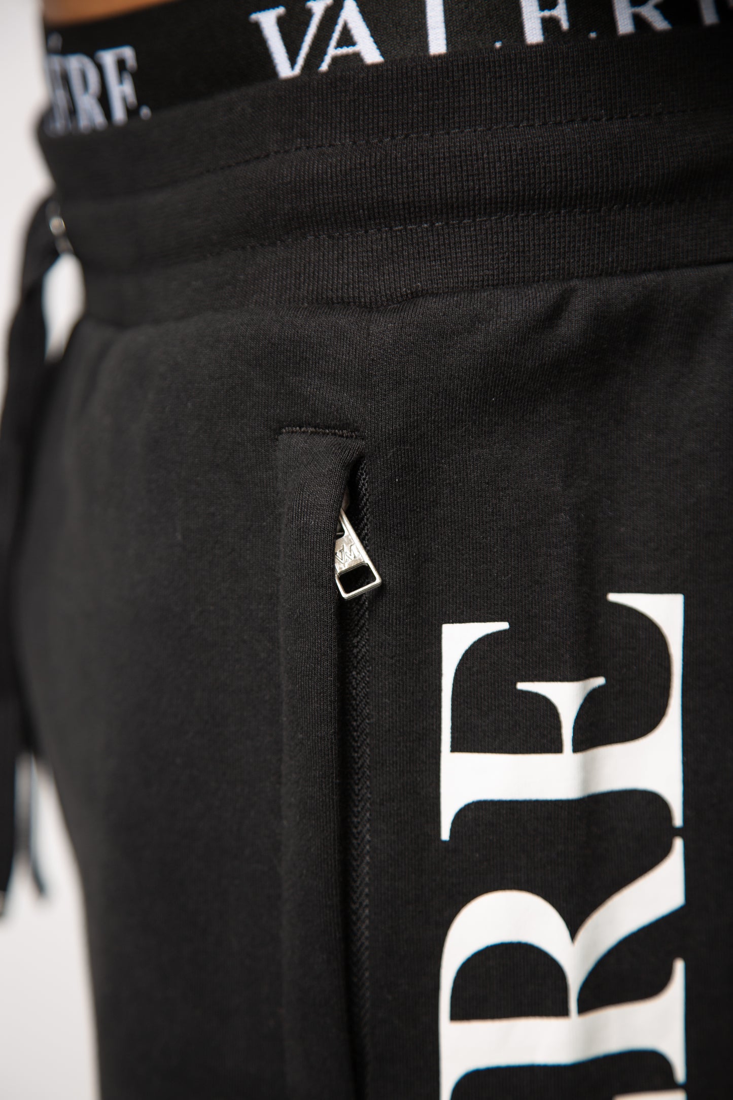 BLOCCO BLACK SHORT