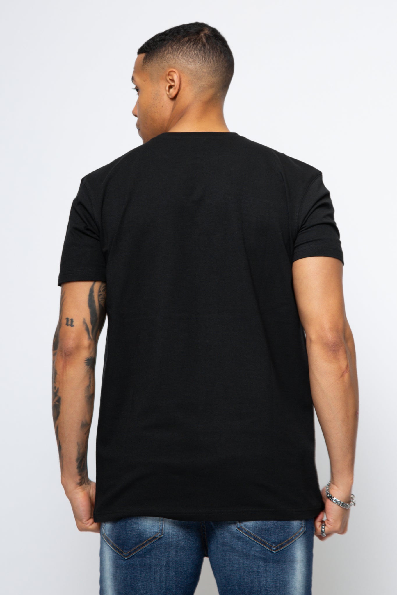 CARATERE T-SHIRT BLACK