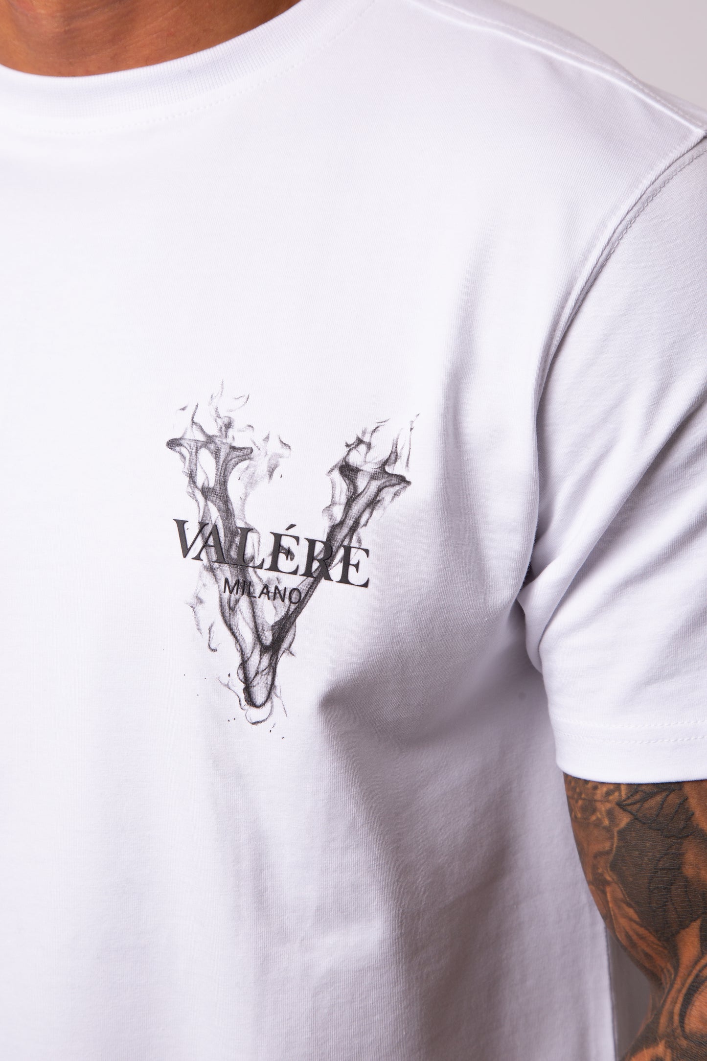 ELIO WHITE TEE