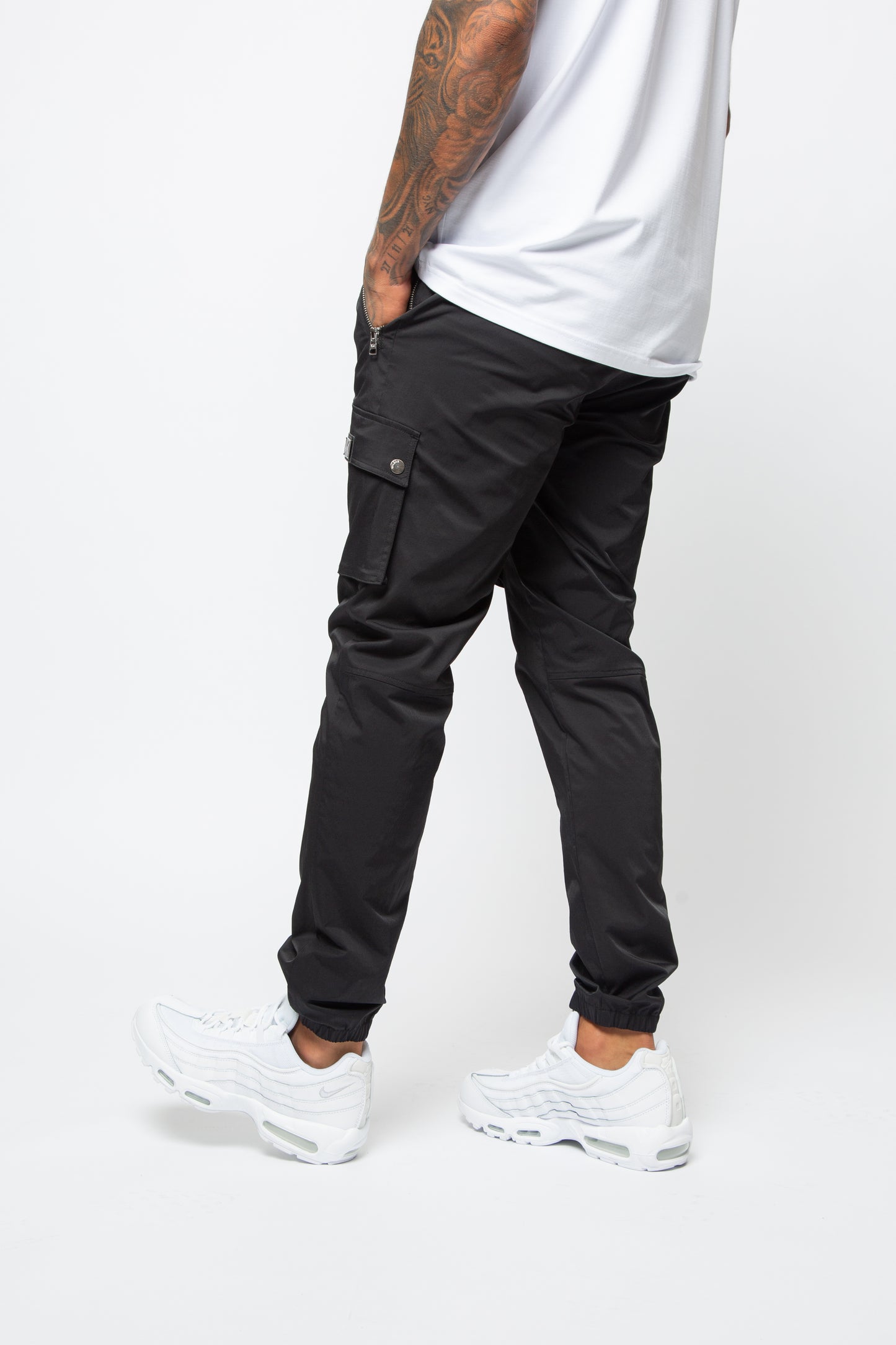 TECHNICO CARGO TROUSER BLACK