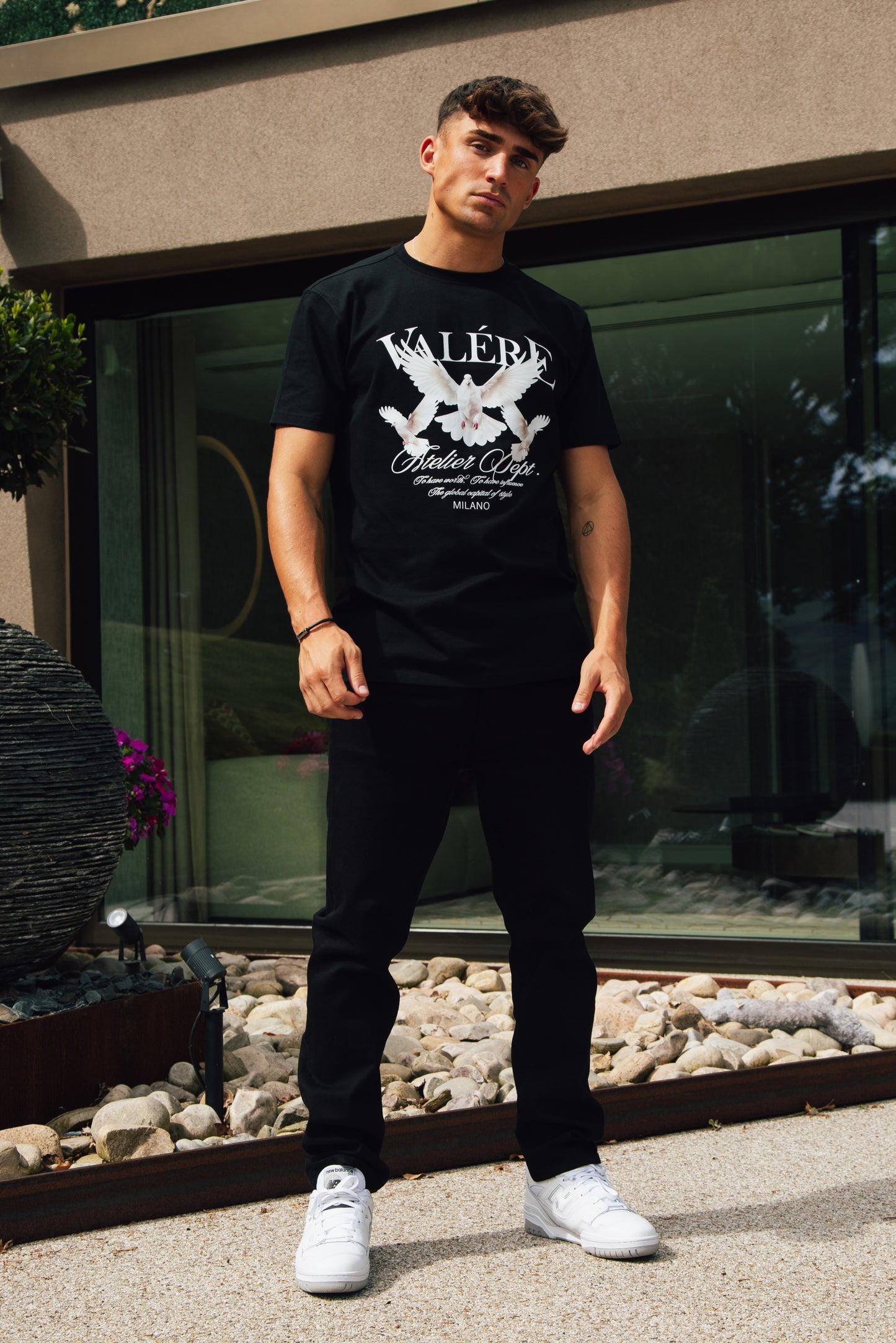 PERTUSO BLACK TEE