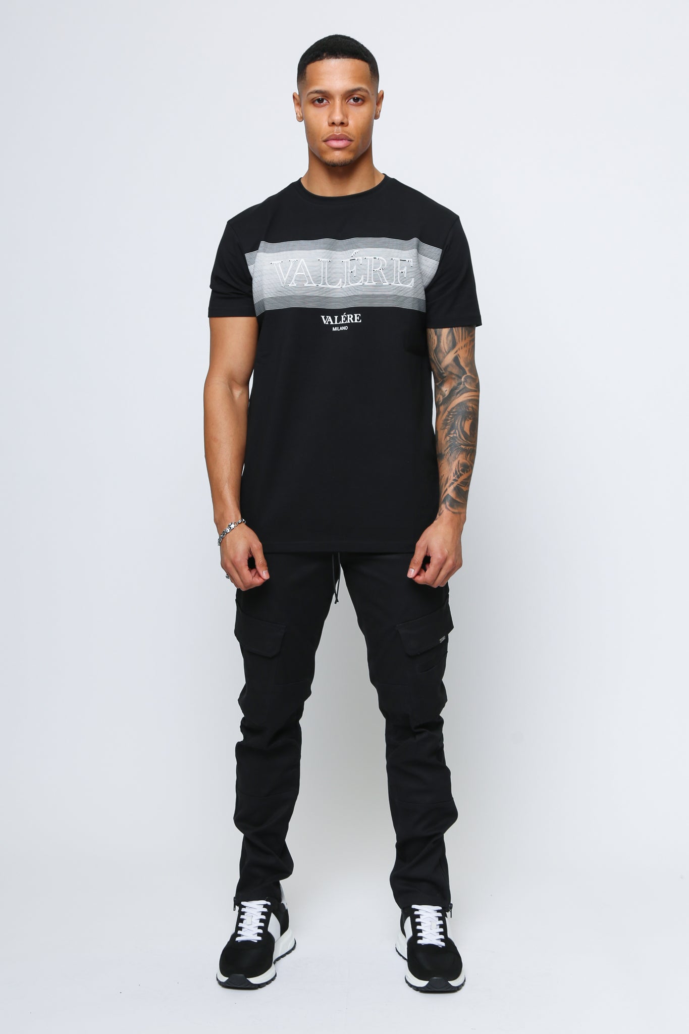 OLMI BLACK T-SHIRT