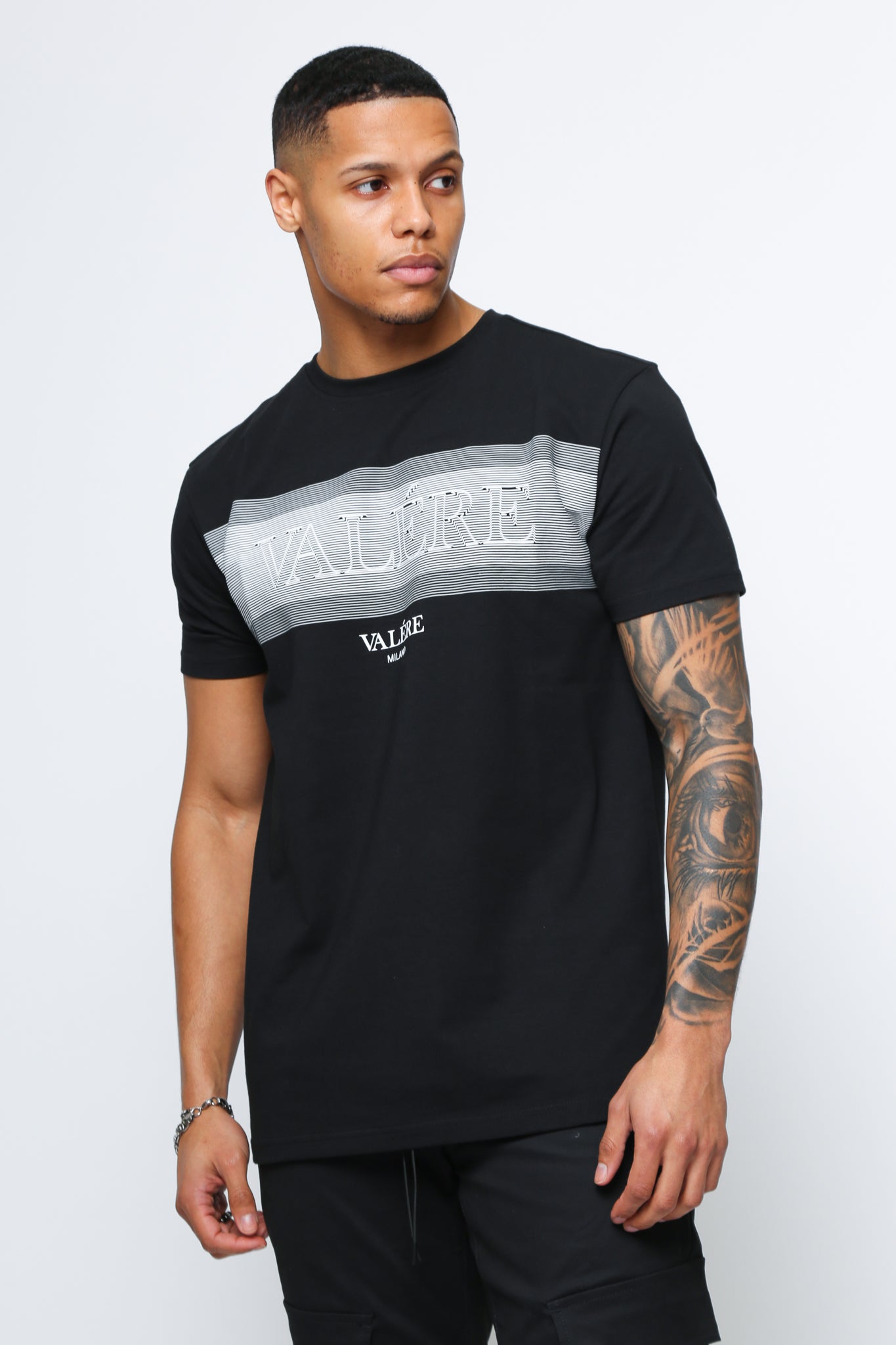 OLMI BLACK T-SHIRT