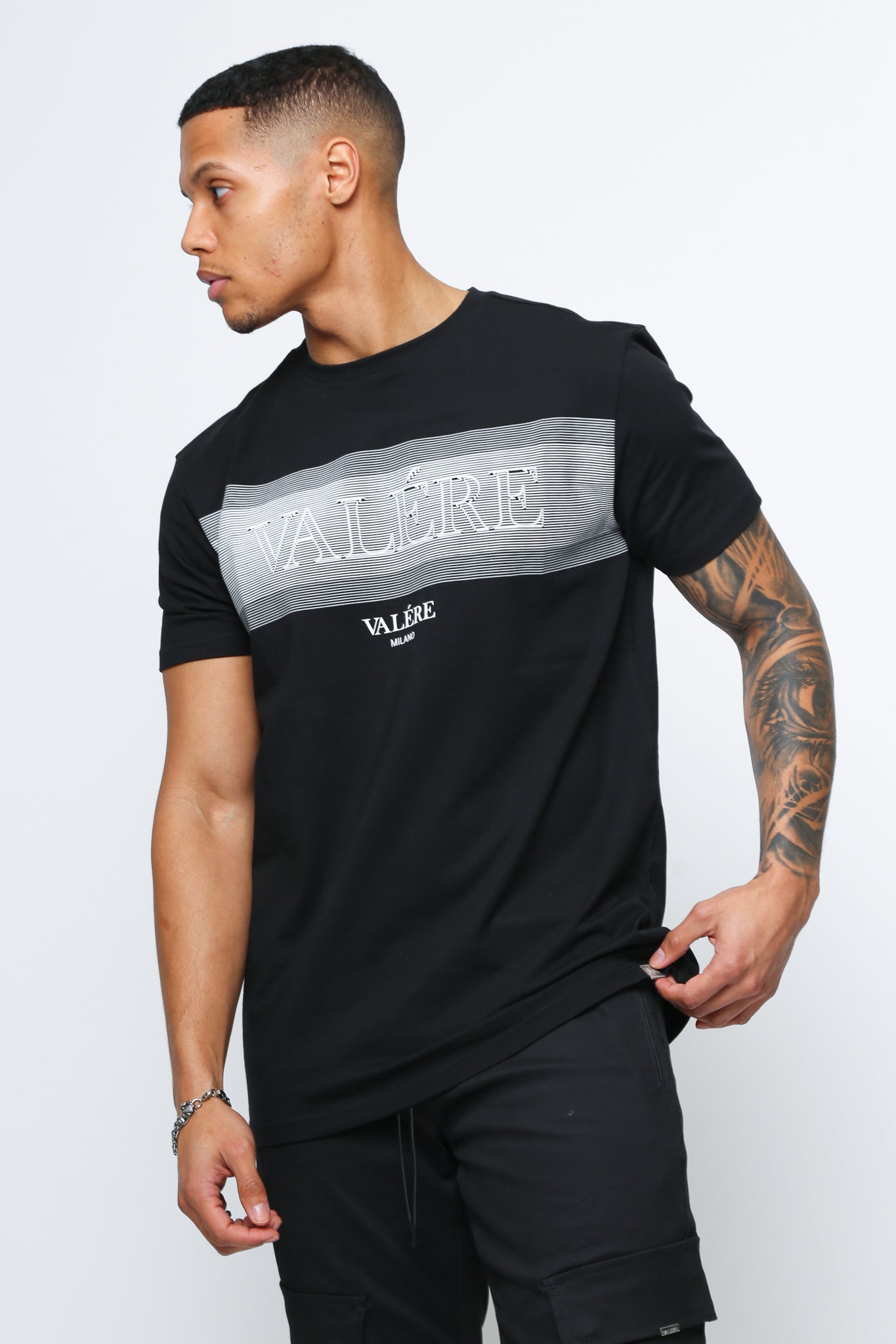 OLMI BLACK T-SHIRT